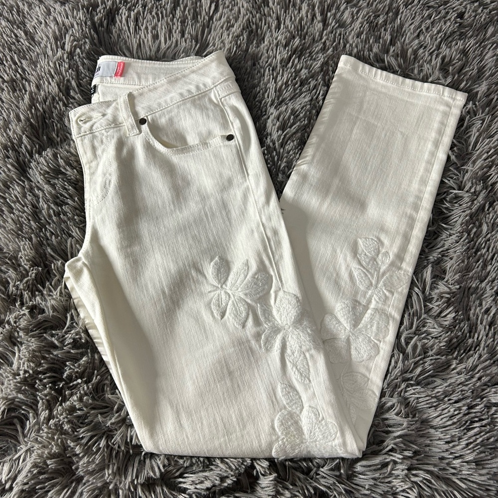 CAbi White Straight Leg Jeans with Embroidery